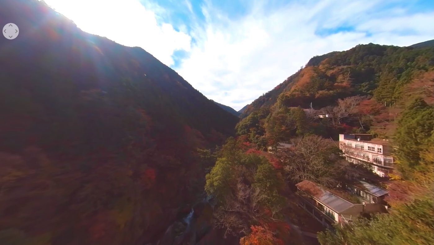 多摩川鳩ノ巣渓谷を360°動画1